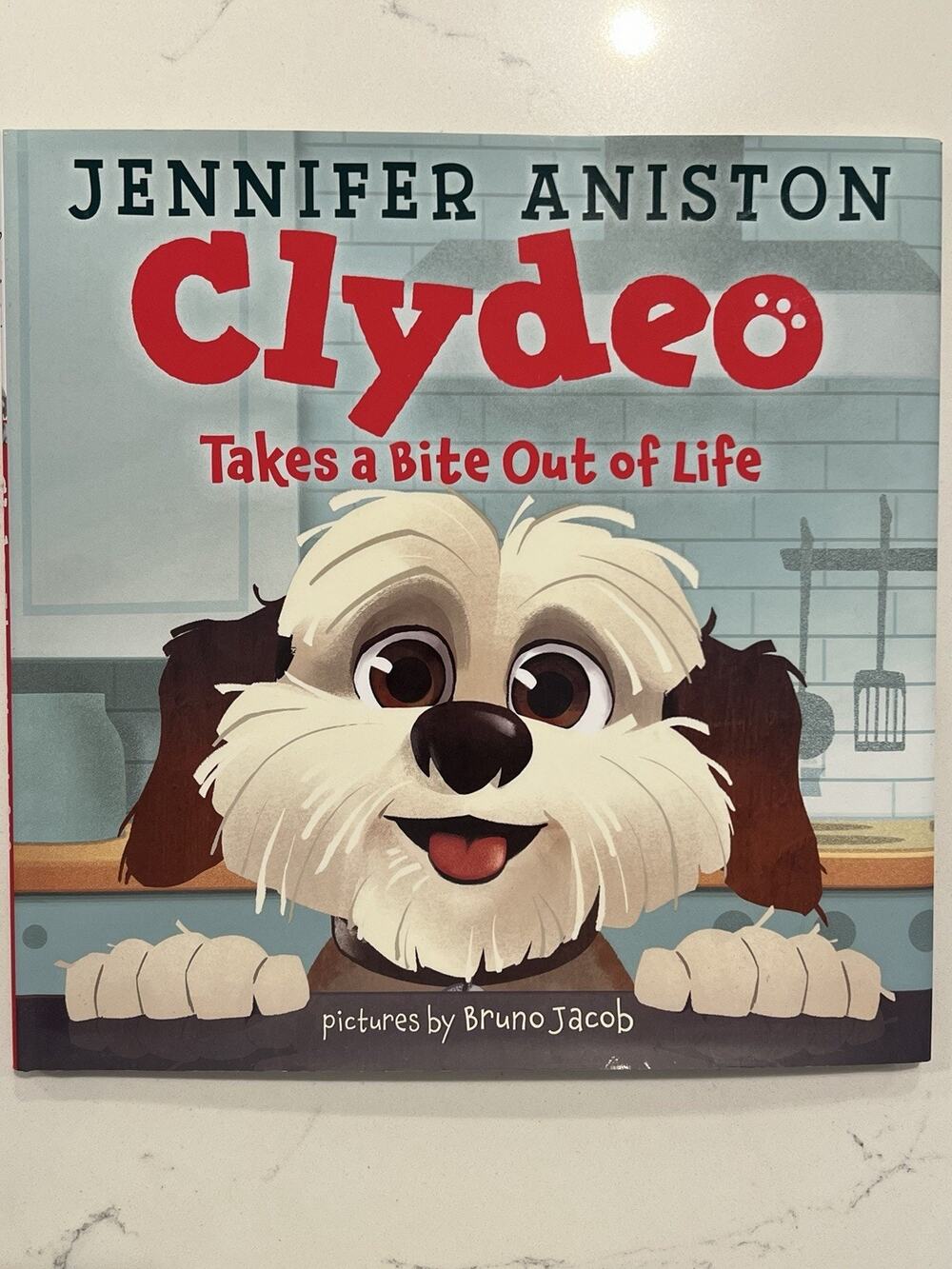 Jennifer Aniston SIGNED BOOK Clydeo Takes a Bite Out of Life Autographed #1